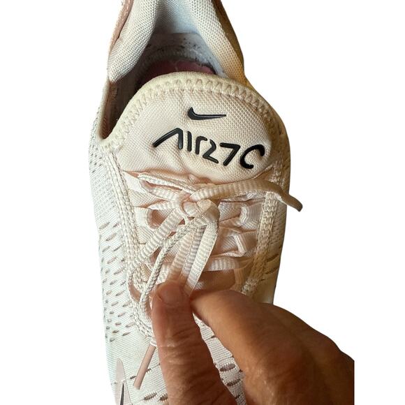 Nike Women's Athletic Shoes in Pink and White - Picture 6 of 9